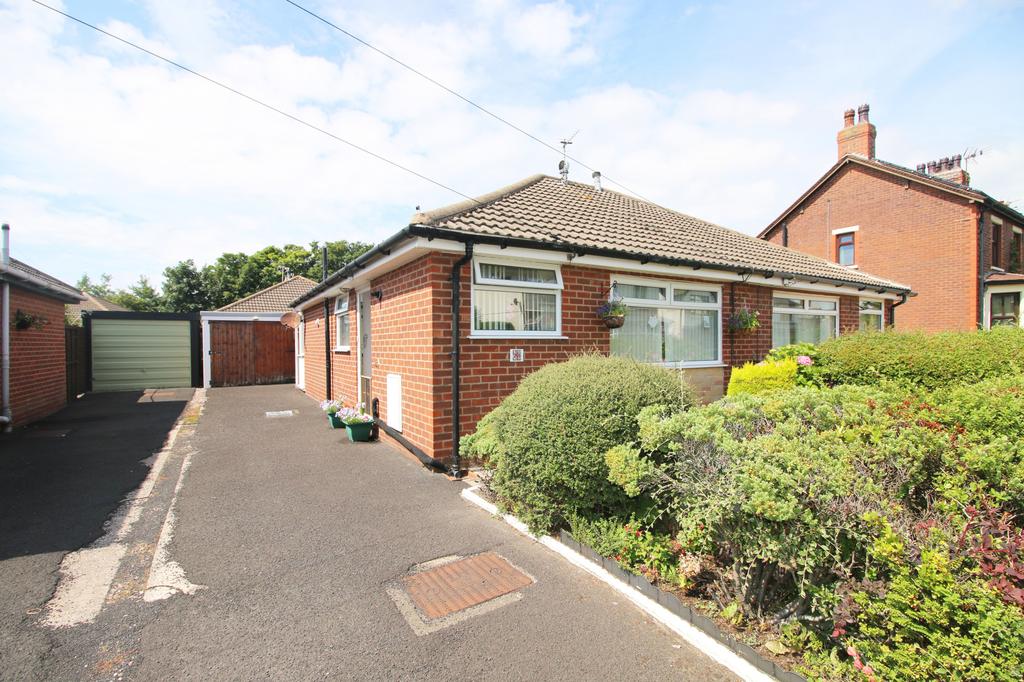 Hawthorne Road, ThorntonCleveleys... 2 bed bungalow £139,950
