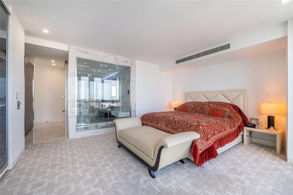 Bedroom 1 Alt
