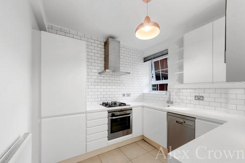 2 bedroom flat to rent, Pickwick House, George Row, Bermondsey