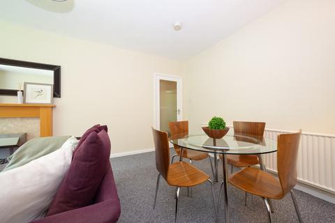 2 bedroom apartment to rent, 28 The Poplars, Headingley, Leeds, LS6 2BT