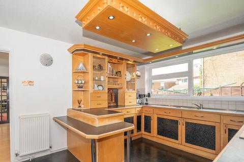 10 Brill Close, Coventry, CV4 7EE