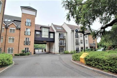 2 bedroom flat to rent, HERMITAGE COURT, OADBY, LEICESTER LE2