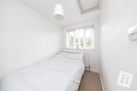 14 Boundary Road, Upminster, RM14 2QS