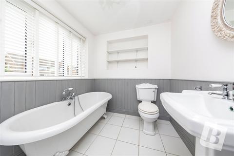 14 Boundary Road, Upminster, RM14 2QS