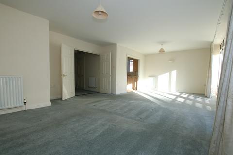 2 bedroom apartment to rent, Queens Court, Peninsula Square, Winchester