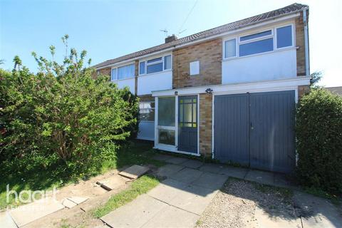 3 bedroom semi-detached house to rent, Briar Meads, Leicester