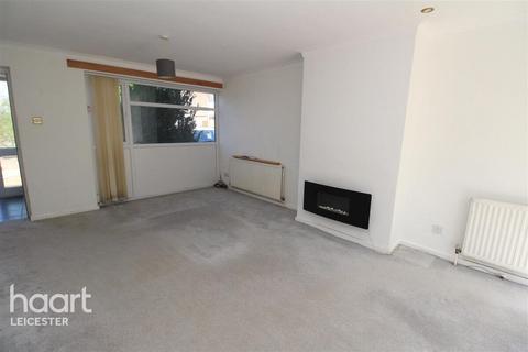 3 bedroom semi-detached house to rent, Briar Meads, Leicester