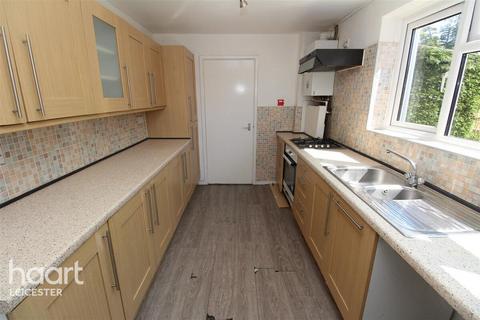 3 bedroom semi-detached house to rent, Briar Meads, Leicester