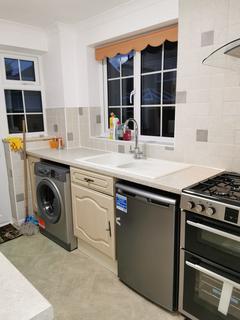 3 bedroom house to rent, Cubb Field, Aylesbury, HP19