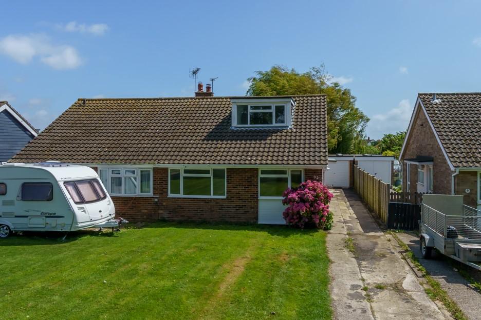 Abbottsbury, Pagham, Bognor Regis... 3 bed bungalow £350,000