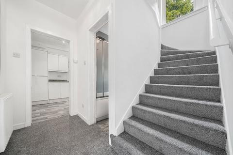 42 Robroyston Road, Glasgow, G33 1EQ