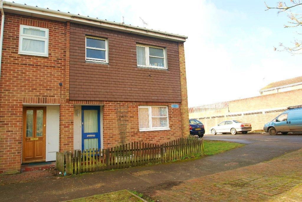 Galahad Close, King Arthurs Way, Andover, SP10 3 bed end of terrace