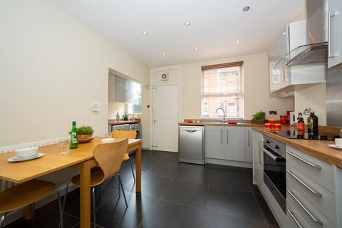 5 bedroom terraced house to rent, 24 Hessle Terrace, Hyde Park, Leeds, LS6 1EQ