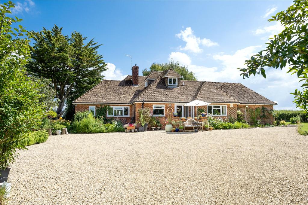 Bleet Lane, Madjeston, Gillingham, SP8 4 bed detached house £699,000