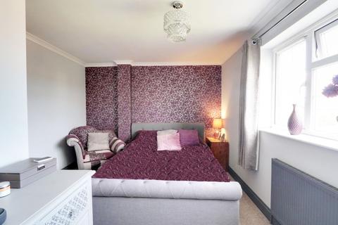 32 Bartley Road, Benfleet, SS7 4DB