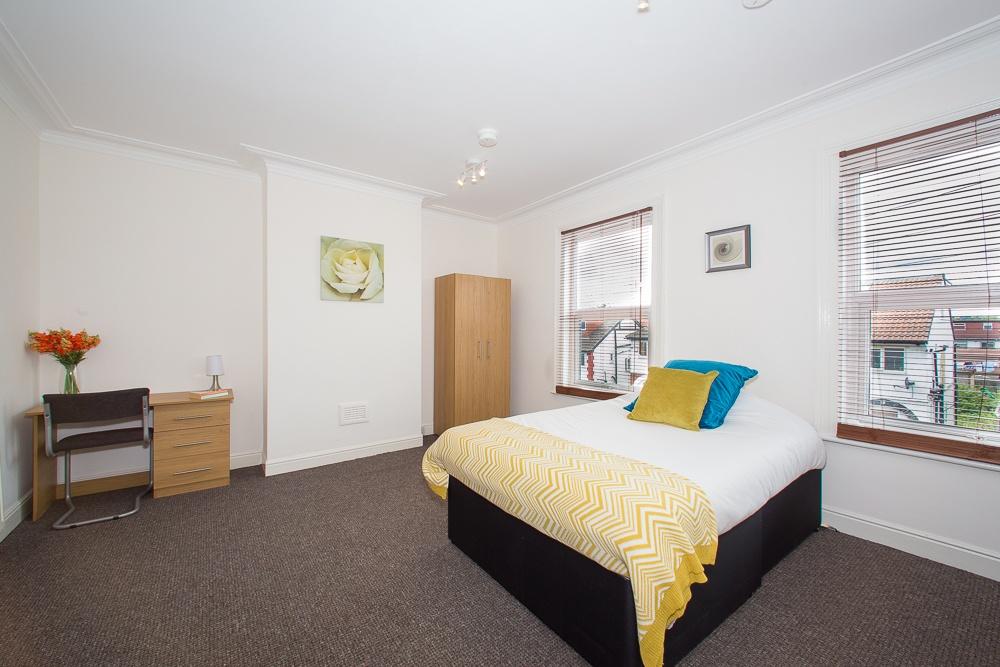 House in Leeds - View 5