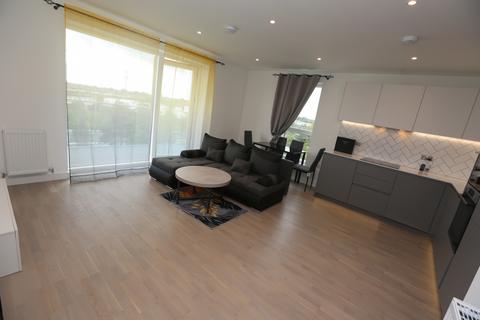 2 bedroom flat to rent, Accolade Avenue , ub1