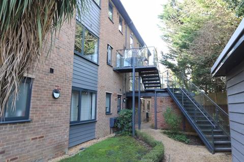Flat 19, Lincoln House Brookfield Road, Wooburn Green, High Wycombe, HP10 0QA