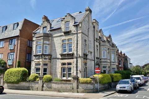 Southsea - 2 bedroom apartment for sale
