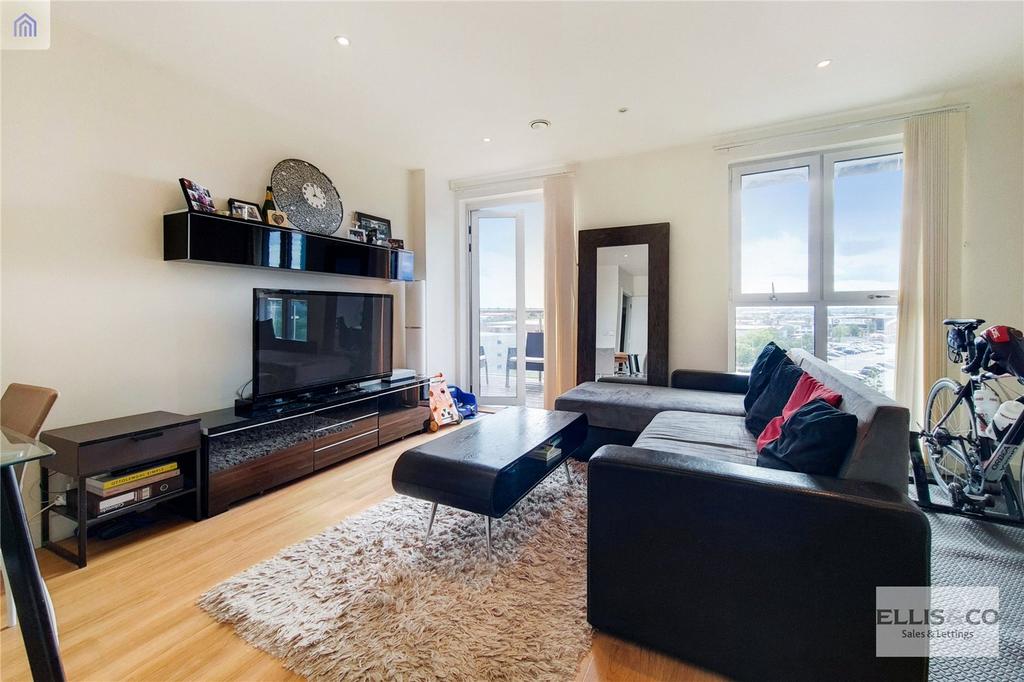 Apartment in Wembley - View 5