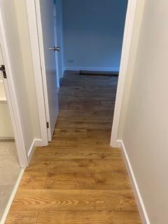 1 bedroom flat to rent, Chamberlain Place ,London E17 6AZ