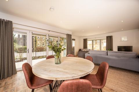undefined, The Coach House, 2 Tetley Gate, Headingley, Leeds, LS6 4FE