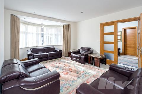 11 Alexander Avenue, London, NW10 3QT