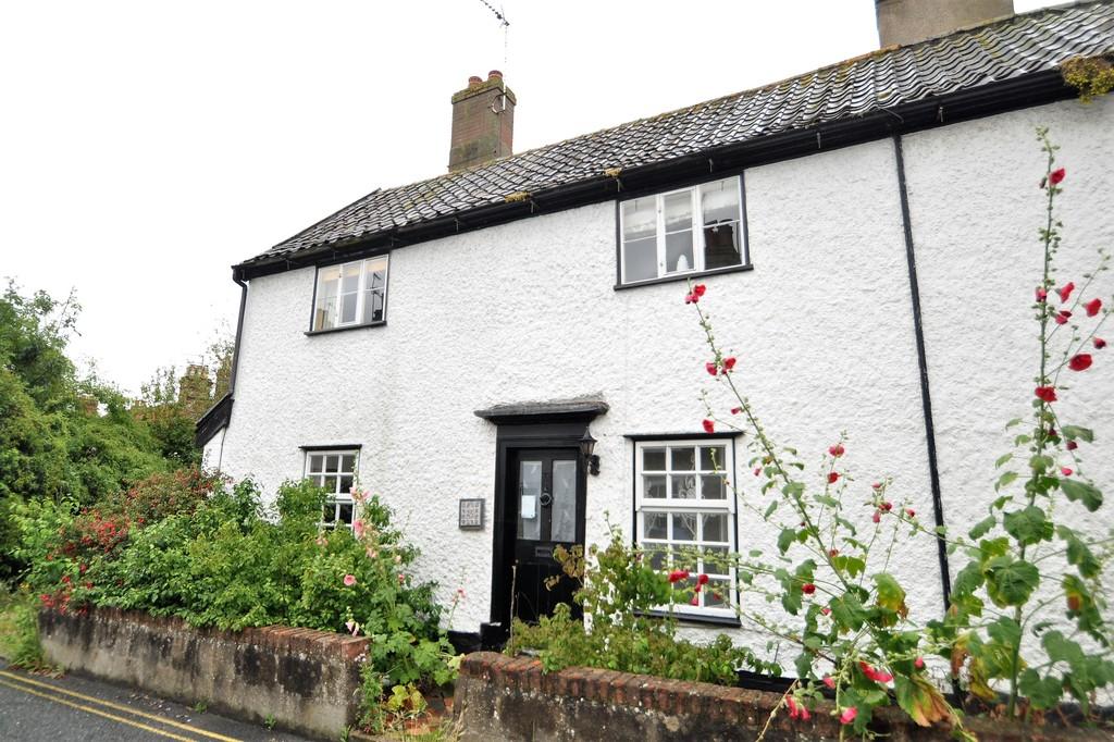 London Road, Halesworth 2 bed end of terrace house £295,000