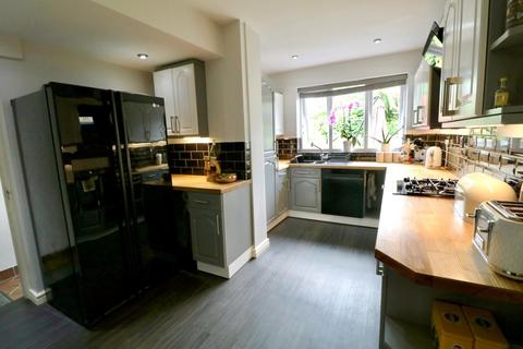 36 Coverdale Road, Solihull, B92 7NU