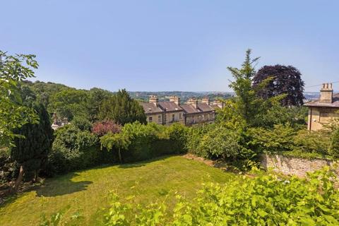 Wayside North Road, Bath, BA2 6HB