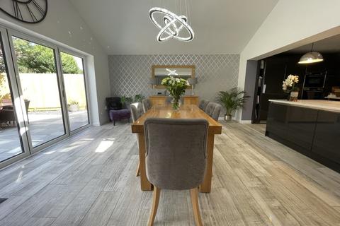 33 Colster Way, Colsterworth, Grantham, NG33 5JT