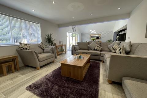 33 Colster Way, Colsterworth, Grantham, NG33 5JT