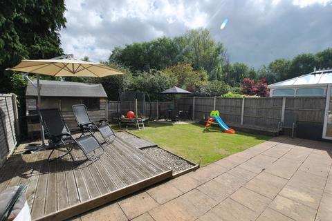 66 Fieldhouse Drive, Muxton, Telford, TF2 8JJ