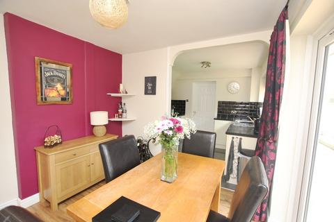 66 Fieldhouse Drive, Muxton, Telford, TF2 8JJ