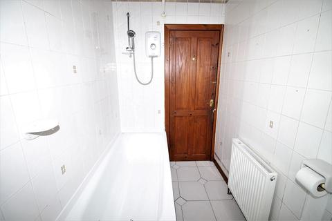 2 bedroom flat to rent - 8B Mitchell Street, Dundee, DD2 2LL