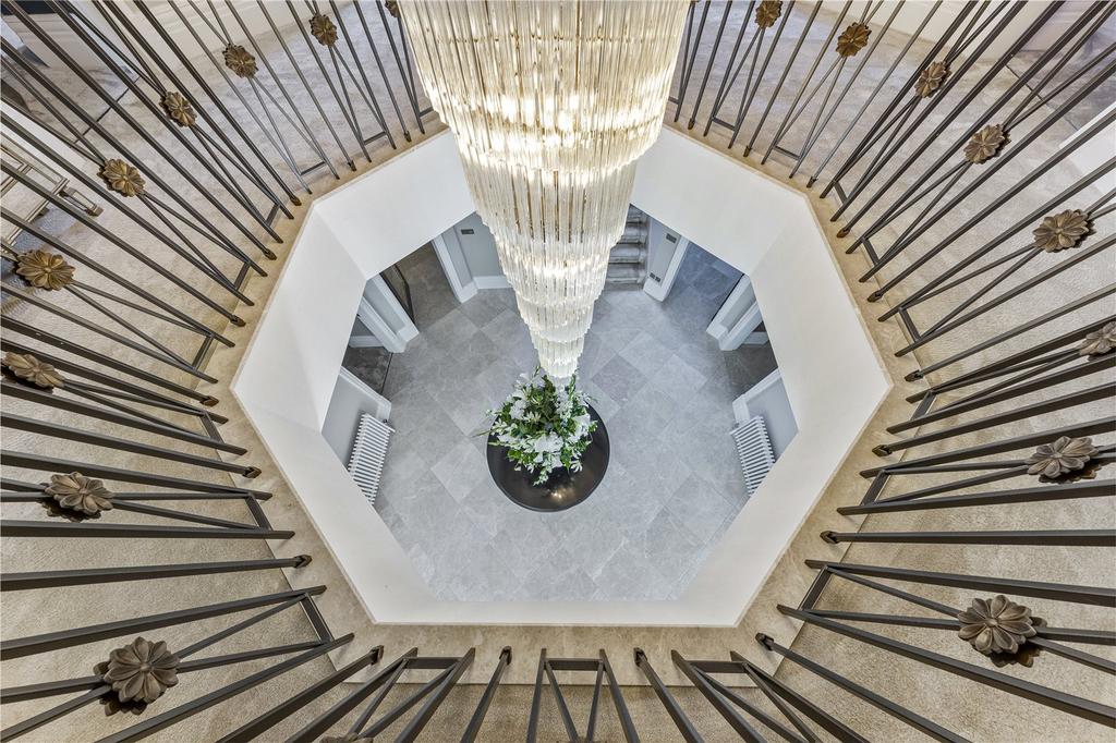 Chandelier