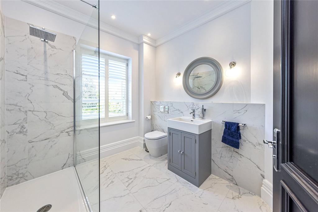 Ensuite