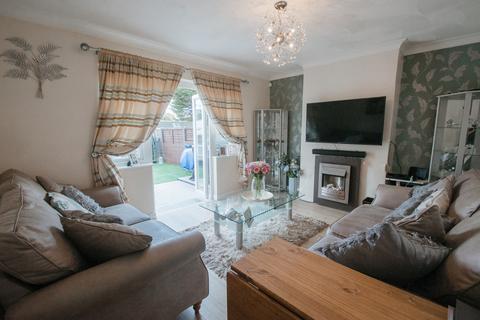 5 Branch Road, Benfleet, SS7 2AX