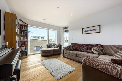 2 bedroom flat for sale - Bayliss Heights, 8 Peartree Way, London