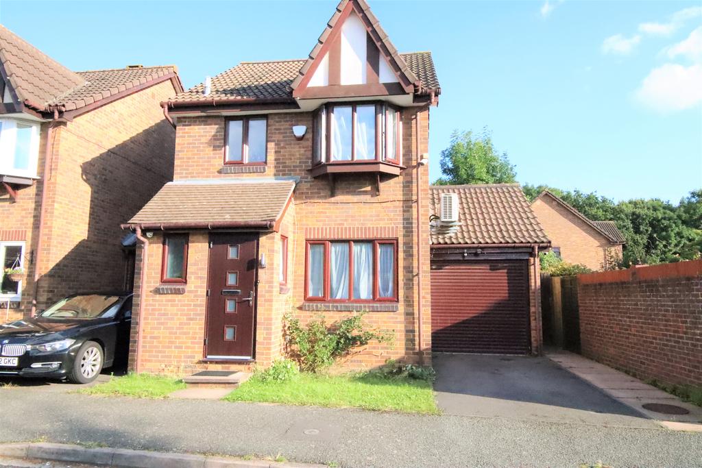 Primrose Lane, Shirley Oaks Village, Croydon CR0 3 bed link detached