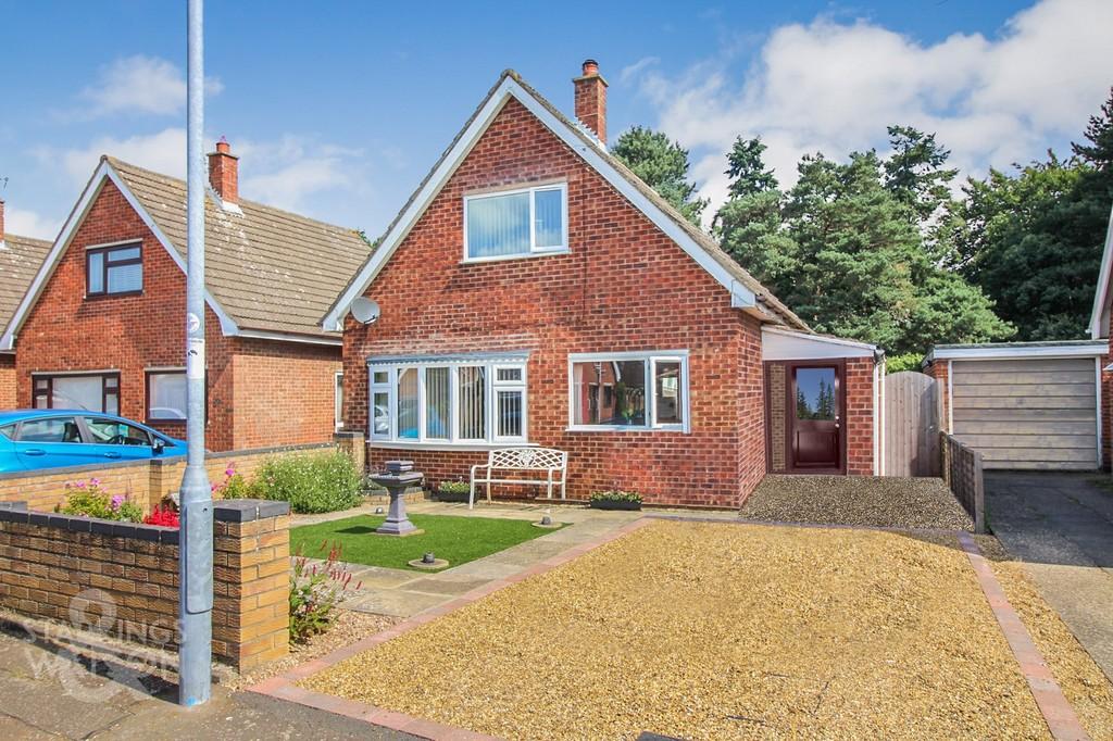 Inman Road, Sprowston, Norwich 3 bed chalet £300,000