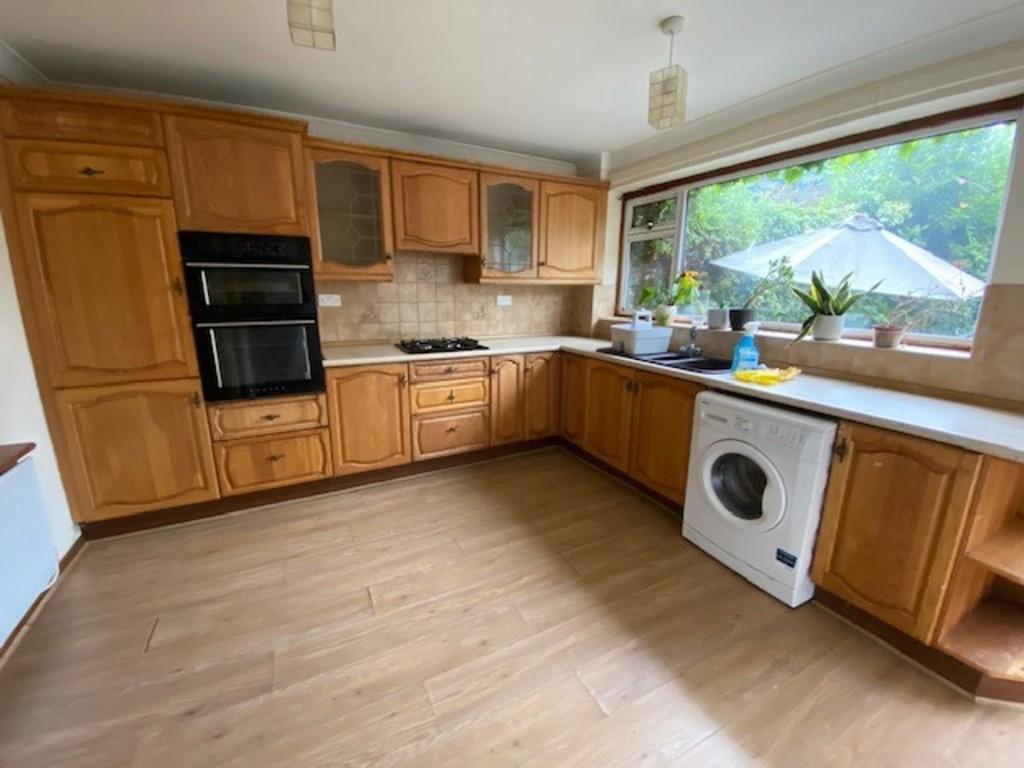 Masons Way, Olton, Solihull 3 bed terraced house £210,000