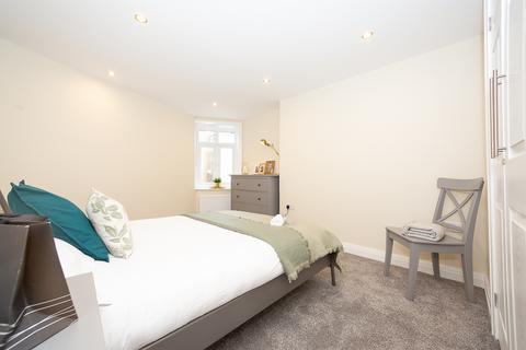 2 bedroom apartment to rent, Flat 2 161 Victoria Road, Headingley, Leeds, LS6 1DU
