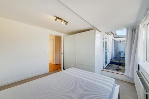 1 bedroom flat to rent, Gifford Street, Kings Cross, N1