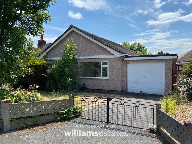 Glyn Avenue, Rhuddlan 2 bed detached bungalow £190,000