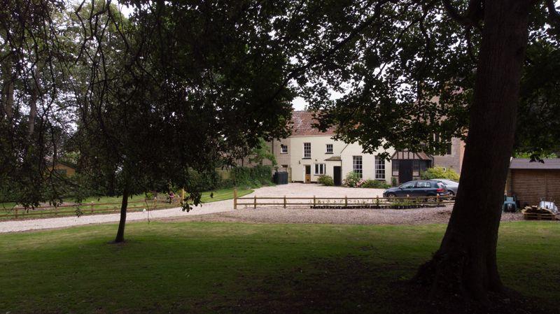 Photo 49