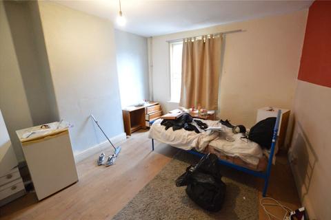 17 Sunbeam Terrace, Leeds, LS11 6EW
