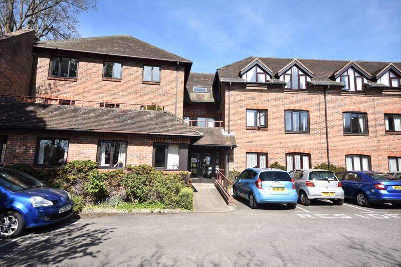 Abbey Street, Farnham 1 bed retirement property £144,950
