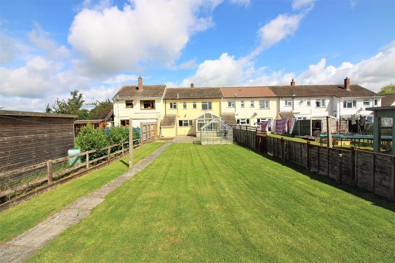 Rear Aspect &amp; Garden