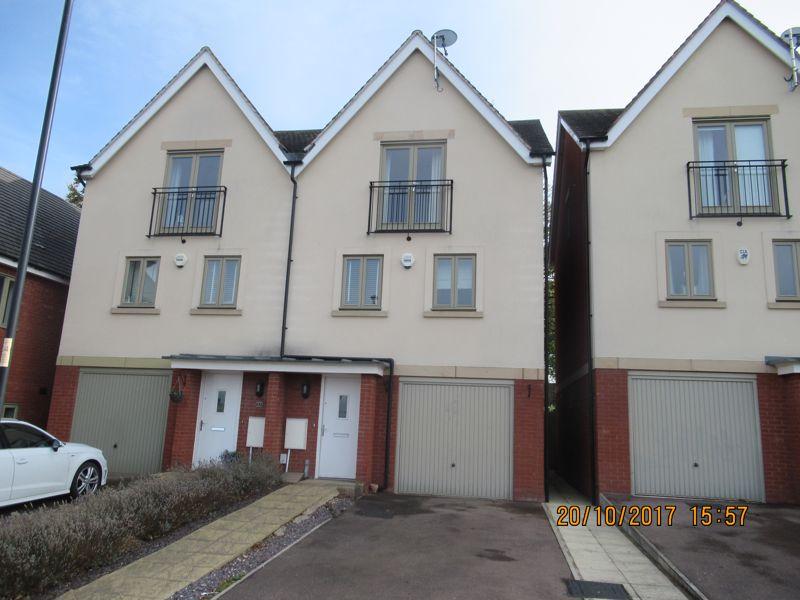 Campbell Road, Hereford 3 bed semidetached house £1,000 pcm (£231 pw)